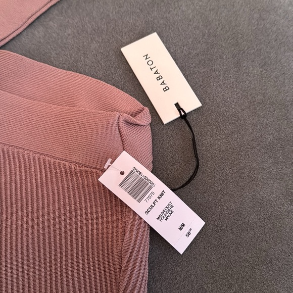 NWT Babaton Top - Picture 3 of 5